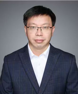 创始人 李兴贵